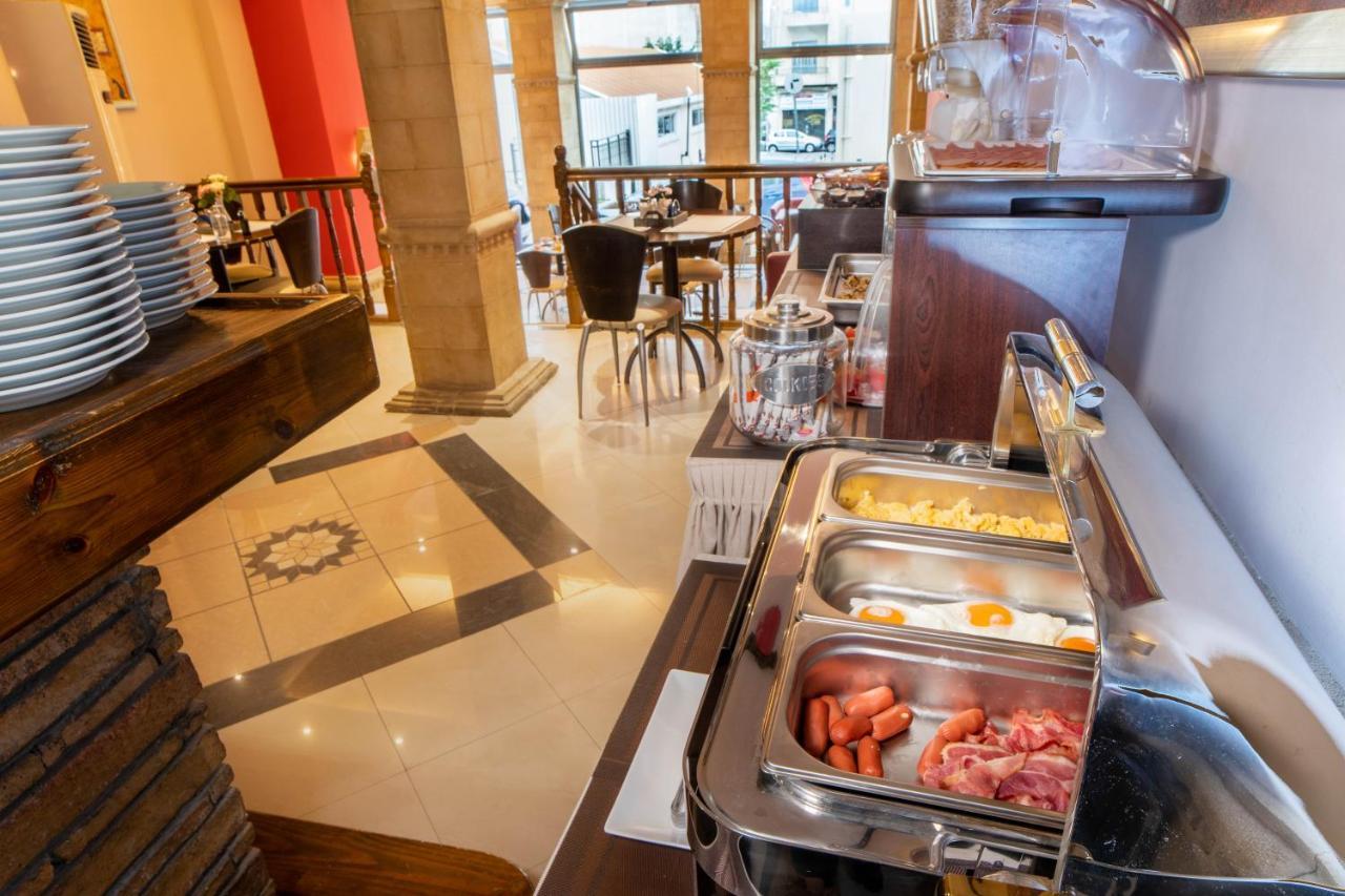 Argo Hotel Пірей Екстер'єр фото