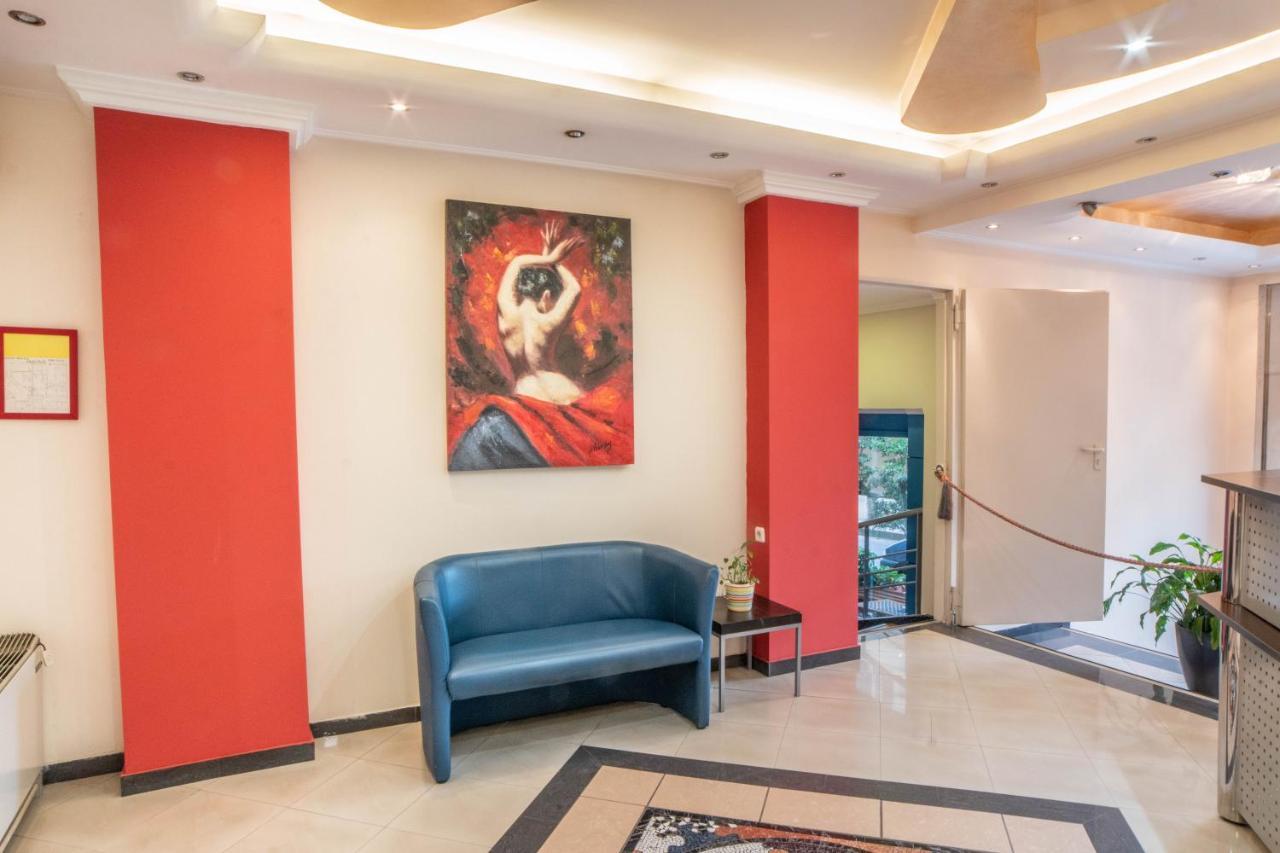Argo Hotel Пірей Екстер'єр фото