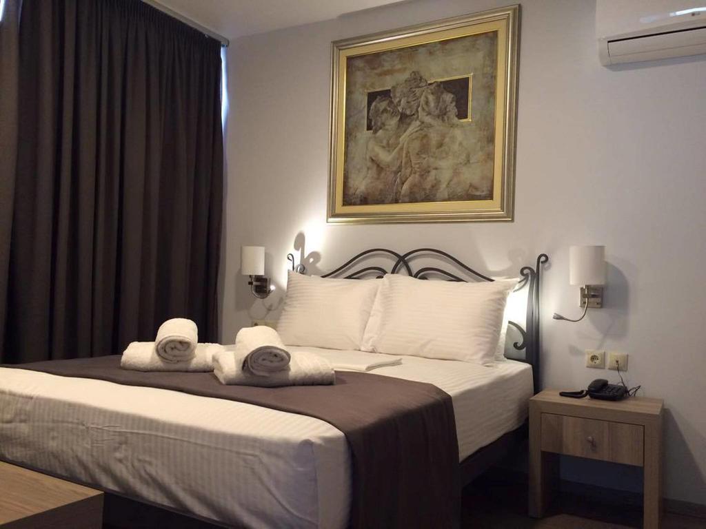 Argo Hotel Пірей Екстер'єр фото